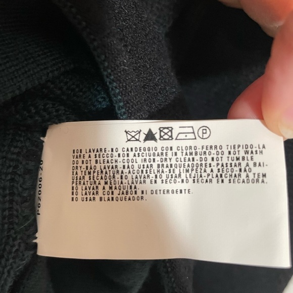 Armani Collezioni Black Wool Knit Ruffle Cardigan Sweater Size 38/ Small Italy - Picture 6 of 9